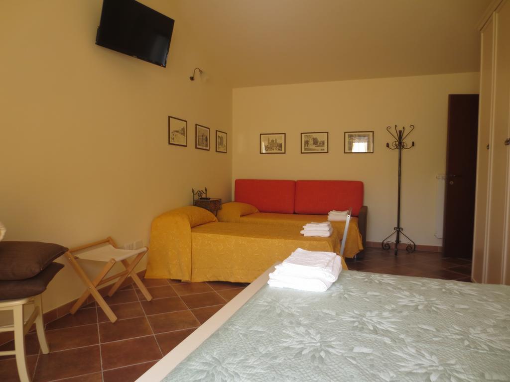 Mistretta La Carretteria Guest House חדר תמונה