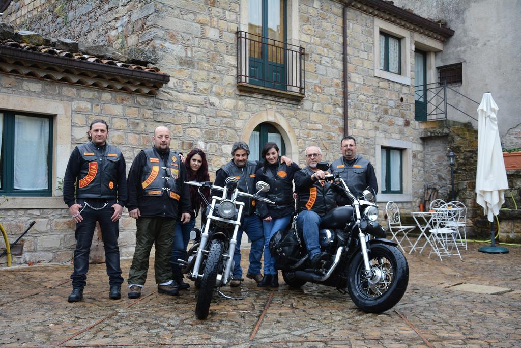 Mistretta La Carretteria Guest House מראה חיצוני תמונה